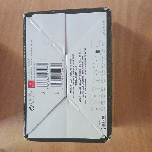 Bormioli Rocco Box of 6 (1 1/4 oz.) Shot Glasses EUC - Picture 3 of 6